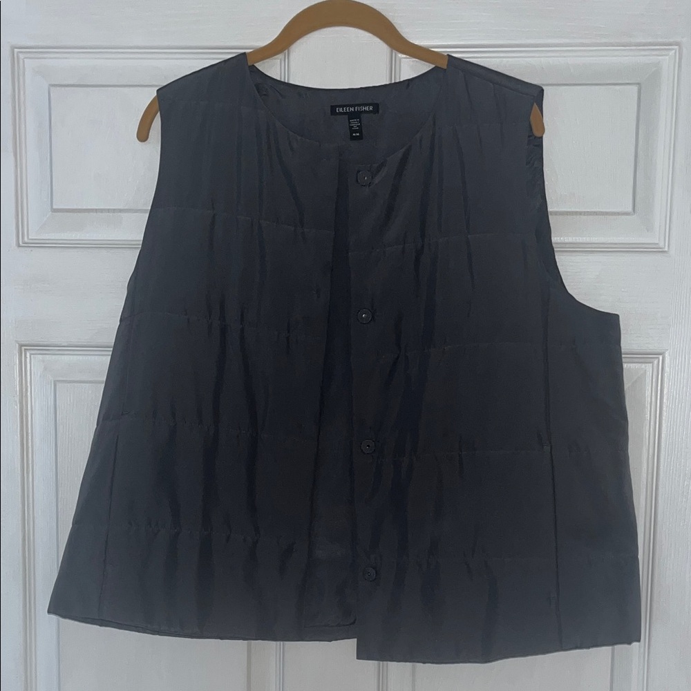 Eileen Fisher Black Quilted Sleeveless Button Vest